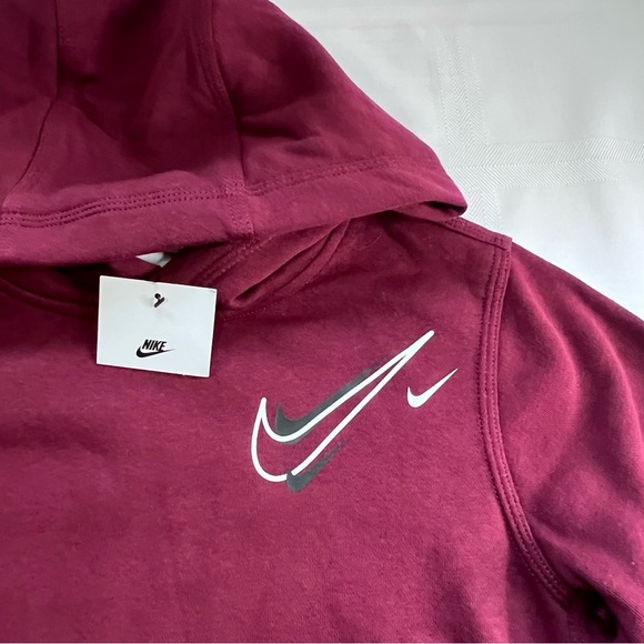 ***NWT***Nike Maroon Hoodie with Logo - Picture 2 of 4